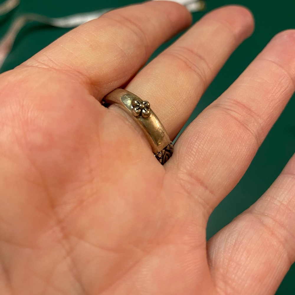 Bixby Libra ring - Picture 3 of 8